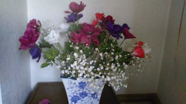 トイレに飾る花は生花 造花 12 16 17 誕生花 花言葉 60歳定年後からの趣味 クレイアートフラワー